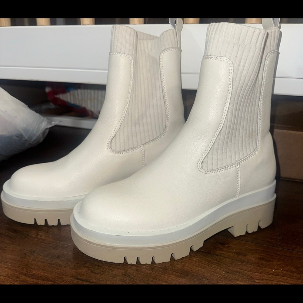 Women's White vintage havana Boots